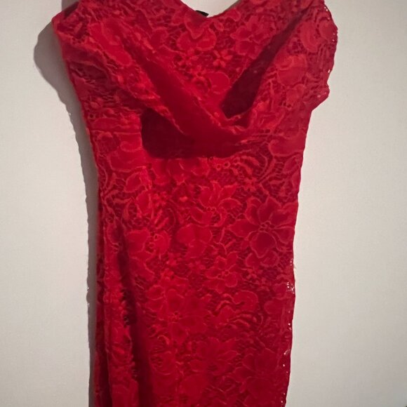Fashion Nova red lace maxi dress small - Picture 13 of 14